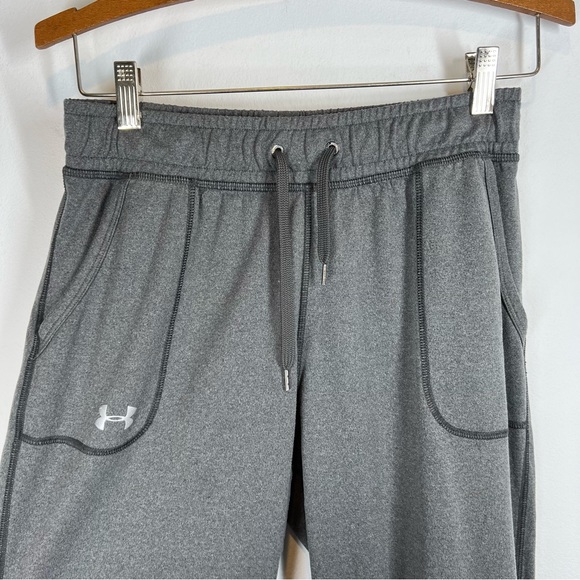 Under Armour Gray Loose Cropped Sweatpants - Picture 2 of 5